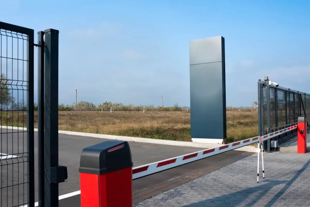 Barrière automatique motorisée. Illustration BFT – barrière levante automatique pour contrôle d’accès.