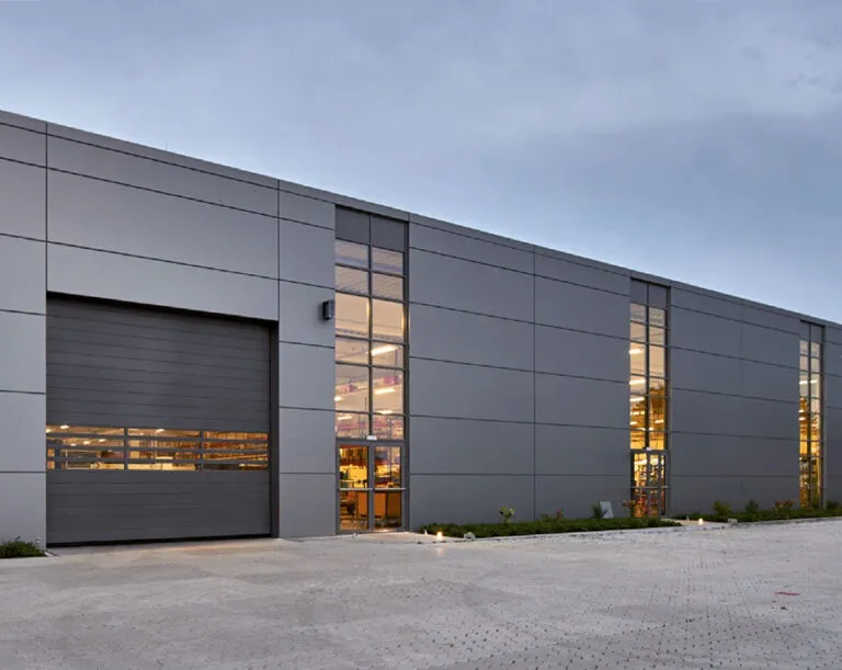 Savoir-faire SGC Fermetures Services, expertise globale et savoir-faire en fermetures industrielles – SGC Fermetures